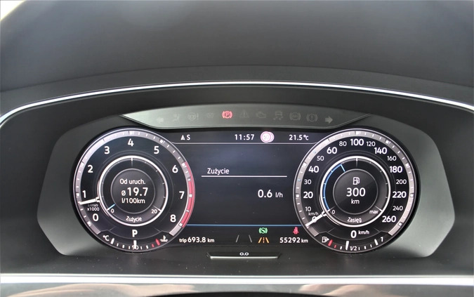 Volkswagen Tiguan cena 99500 przebieg: 58943, rok produkcji 2018 z Sulejów małe 497